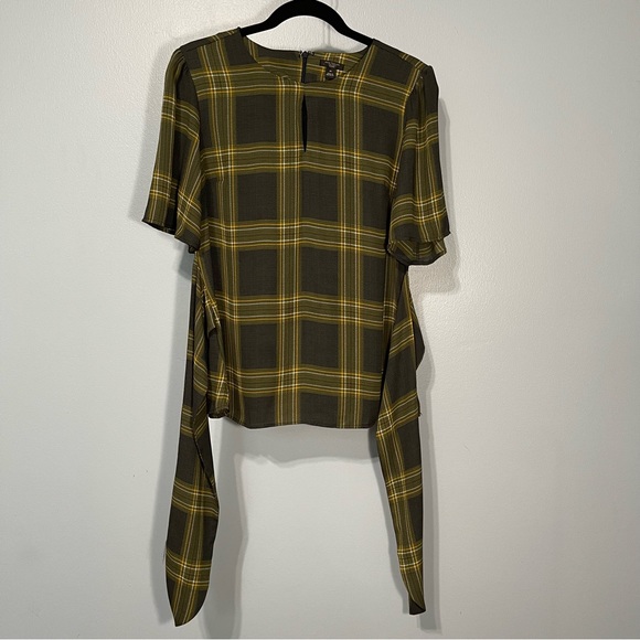 Ann Taylor. Petite women’s silk feeling short dress - Picture 9 of 9